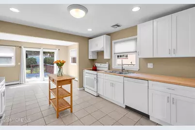 13 Sanford Street, Manalapan Township, NJ 07726 - Photo 11