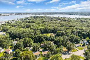 118 Lakewood Rd, Neptune Township, NJ 07753 - Photo 45