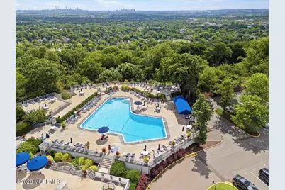 1 Claridge Drive #501, Verona, NJ 07044 - Photo 3