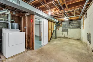 97 High St, Eatontown, NJ 07724 - Photo 17