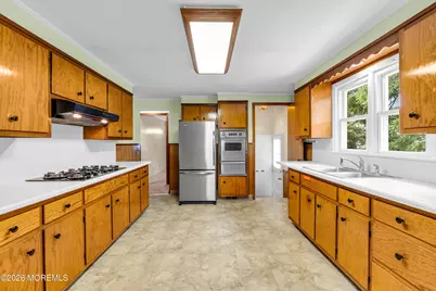97 High Street, Eatontown, NJ 07724 - Photo 5