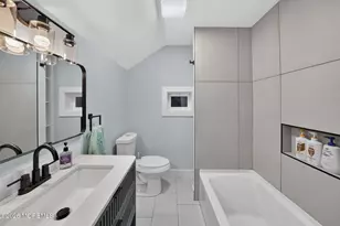 905 Emory St, Asbury Park, NJ 07712 - Photo 37