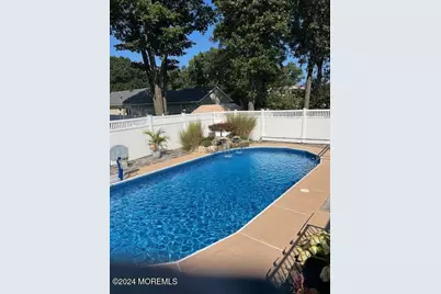 603 Carol Avenue, Oakhurst, NJ 07755 - Photo 25