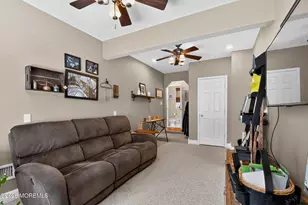 105 Hollow Oak Ln, Manahawkin, NJ 08050 - Photo 17