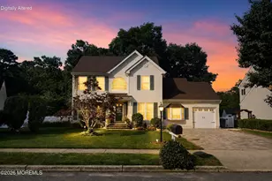 105 Hollow Oak Ln, Manahawkin, NJ 08050 - Photo 1