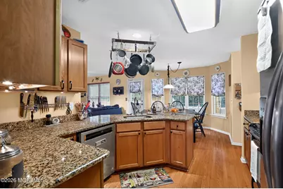 105 Hollow Oak Lane, Manahawkin, NJ 08050 - Photo 7