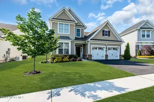 27 Flagstone Ct, Freehold, NJ 07728 - Photo 3