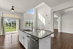 27 Flagstone Ct, Freehold, NJ 07728 - Photo 15