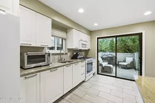 81 Cotswold Cir, Ocean, NJ 07712 - Photo 9