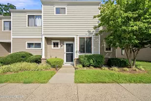 24 Gloria Ct, Tinton Falls, NJ 07724 - Photo 3