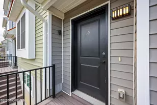 333 1st St, Keyport, NJ 07735 - Photo 3