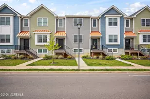 333 1st St, Keyport, NJ 07735 - Photo 1