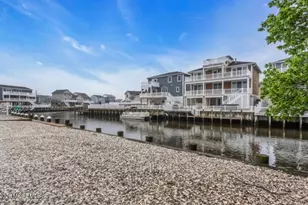 129 Jeteemale Dr, Manahawkin, NJ 08050 - Photo 5