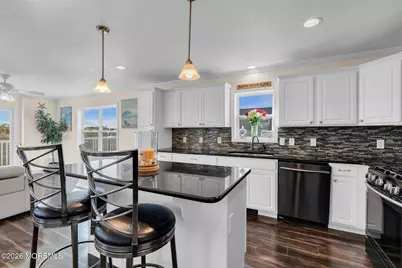 607 Bay Avenue, Union Beach, NJ 07735 - Photo 13