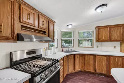103 Briarwood Court, Whiting, NJ 08759 - Photo 7