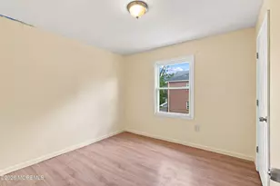 64 Fabyan Pl, Newark, NJ 07108 - Photo 9