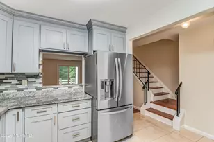 65 County Rd, Cliffwood, NJ 07721 - Photo 13