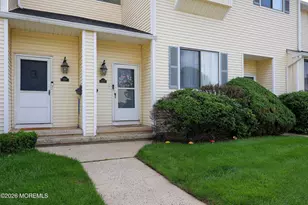 253 Clubhouse Dr, Middletown, NJ 07748 - Photo 29