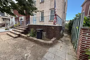 709 Stuyvesant Ave, Lyndhurst Township, NJ 07071 - Photo 1