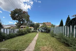 709 Stuyvesant Ave, Lyndhurst Township, NJ 07071 - Photo 3