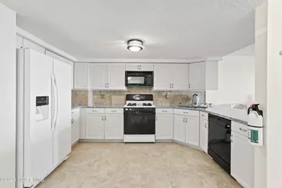 422 Ocean Boulevard N #4F, Long Branch, NJ 07740 - Photo 9