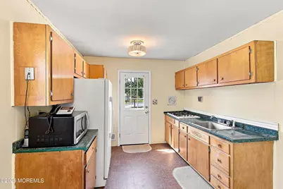 5 Peach Drive, Hazlet Township, NJ 07730 - Photo 5