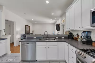 155 Shinnecock Drive, Manalapan Township, NJ 07726 - Photo 17