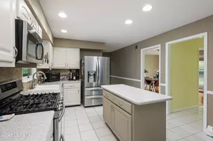 139 Sleepy Hollow Rd, Red Bank, NJ 07701 - Photo 31