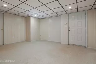 139 Sleepy Hollow Rd, Red Bank, NJ 07701 - Photo 43