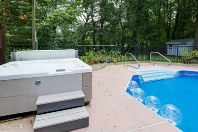 139 Sleepy Hollow Road, Red Bank, NJ 07701 - Photo 15