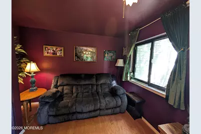 19 Elizabeth Court, Tinton Falls, NJ 07724 - Photo 17