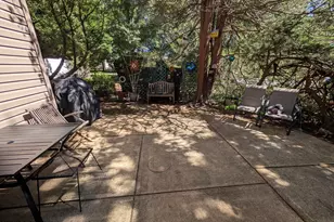 19 Elizabeth Ct, Tinton Falls, NJ 07724 - Photo 33