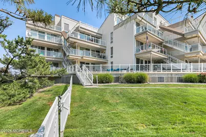 477 Ocean Avenue N #H1, Long Branch, NJ 07740 - Photo 35