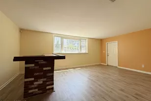 35 Ruth Pl, Eatontown, NJ 07724 - Photo 3