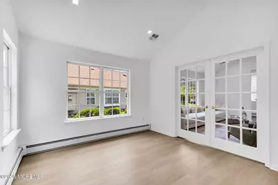 39 Strawberry Lane, Lakewood, NJ 08701 - Photo 19