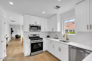 39 Strawberry Ln, Lakewood, NJ 08701 - Photo 13