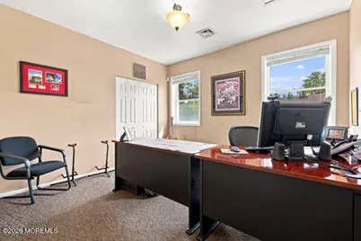 75 South Street, Freehold, NJ 07728 - Photo 25