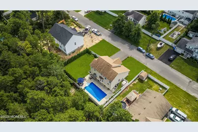 609 Amsterdam Avenue, Toms River Township, NJ 08757 - Photo 51
