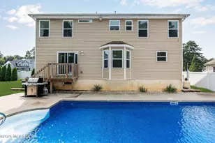 609 Amsterdam Ave, Toms River Township, NJ 08757 - Photo 41