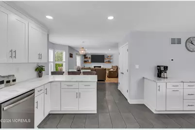 609 Amsterdam Avenue, Toms River Township, NJ 08757 - Photo 15