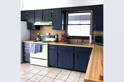 331 Roberts Avenue, Seaside Park, NJ 08752 - Photo 5