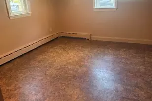 306 Myrtle St, Cliffwood, NJ 07721 - Photo 3
