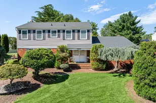 3 Inge Ln, Marlboro Township, NJ 07746 - Photo 9