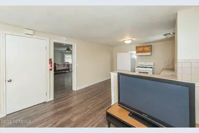 9 Central Avenue, Caldwell, NJ 07006 - Photo 5