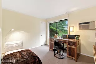 112 Manchester Ct, Red Bank, NJ 07701 - Photo 17
