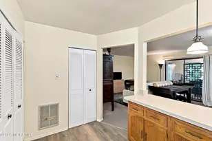 112 Manchester Ct, Red Bank, NJ 07701 - Photo 11