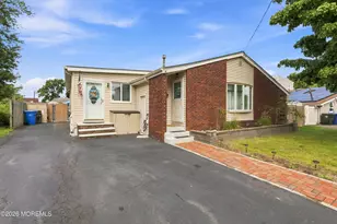 45 Woodshore W, Old Bridge Township, NJ 08857 - Photo 19