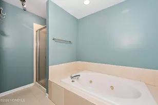 46 Buford Ct, Tinton Falls, NJ 07753 - Photo 33