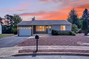 5 Shaw Ct, Toms River Township, NJ 08757 - Photo 1