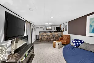 20 Karwatt Ct, Sayreville, NJ 08872 - Photo 23